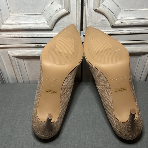Mark Fisher NWOT Pointed Toe Nude Snake Skin 3.5 Inch Stiletto Heels Size 8.5. - Picture 8 of 11